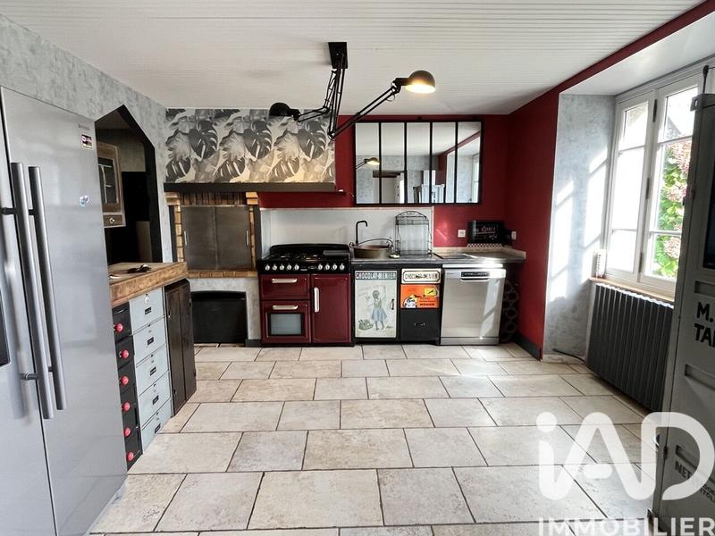 Maison - 152 m² - 7 pièces