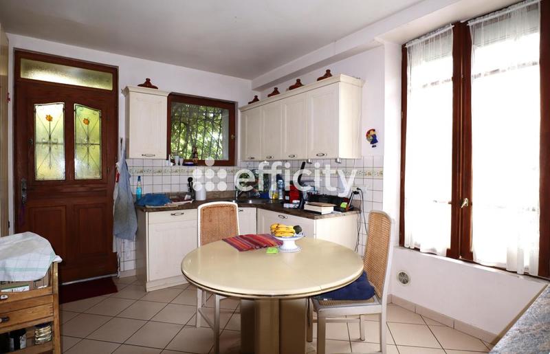 Maison - 152 m² - 6 pièces