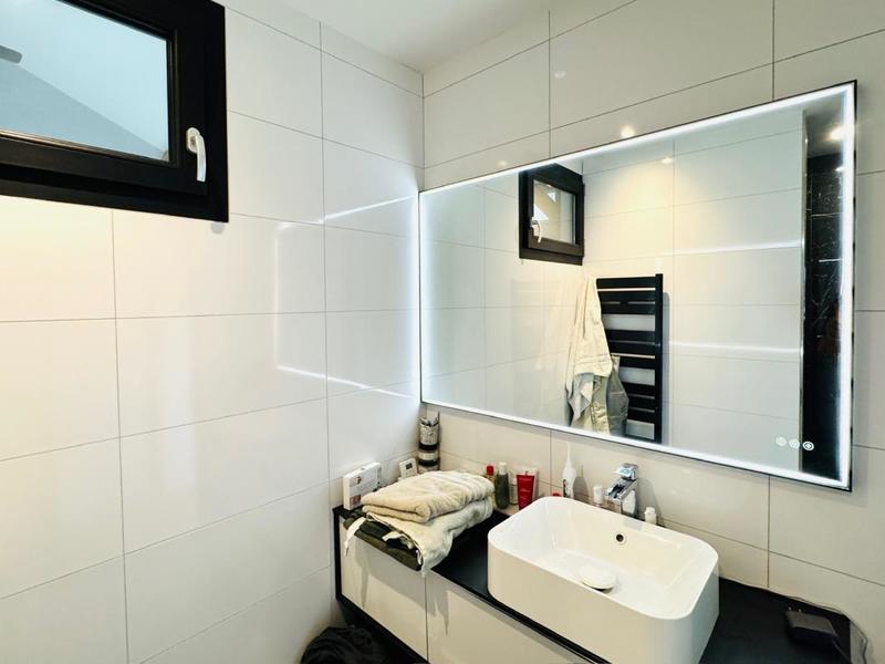 Appartement - 150 m² - 4 pièces