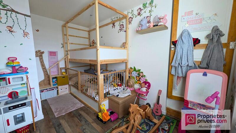 Maison - 85 m² - 4 pièces