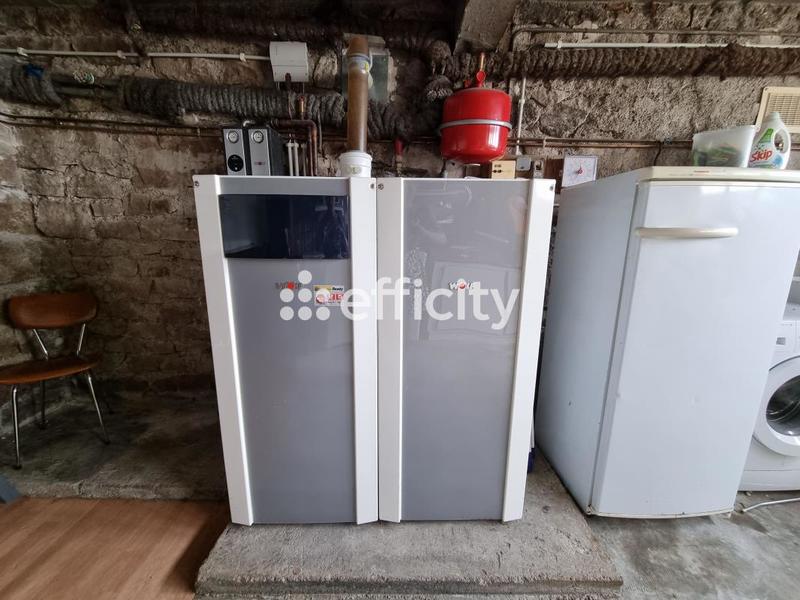 Maison - 90 m² - 6 pièces