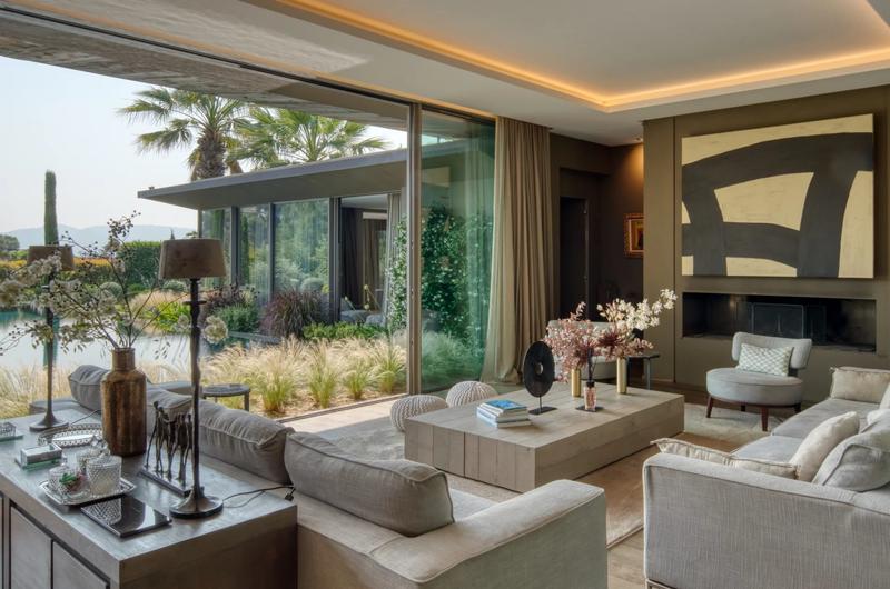 Villa - 335 m² - 7 pièces