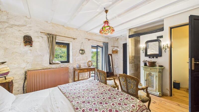 Propriété - 265 m² - 10 pièces