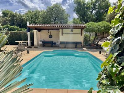 Maison - 101 m² - 5 pièces