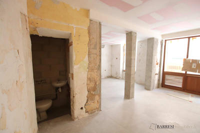 Local d'activités - 35 m²