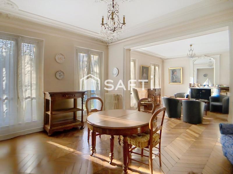 Maison de maîtres - 190 m² - 8 pièces