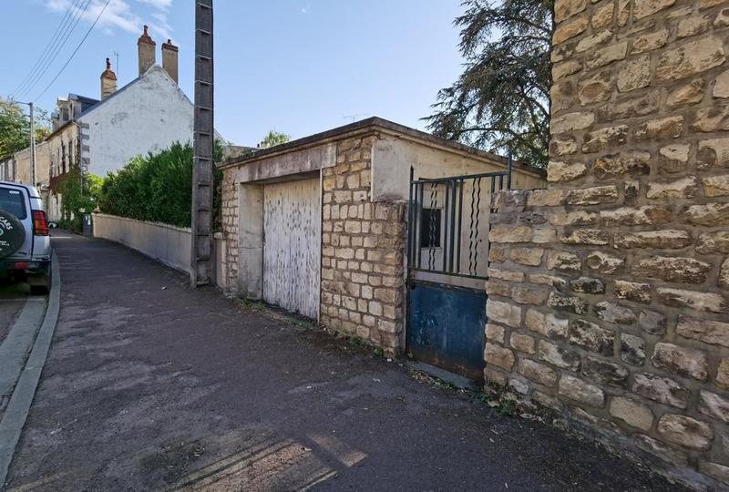 Maison de ville - 175 m² - 9 pièces