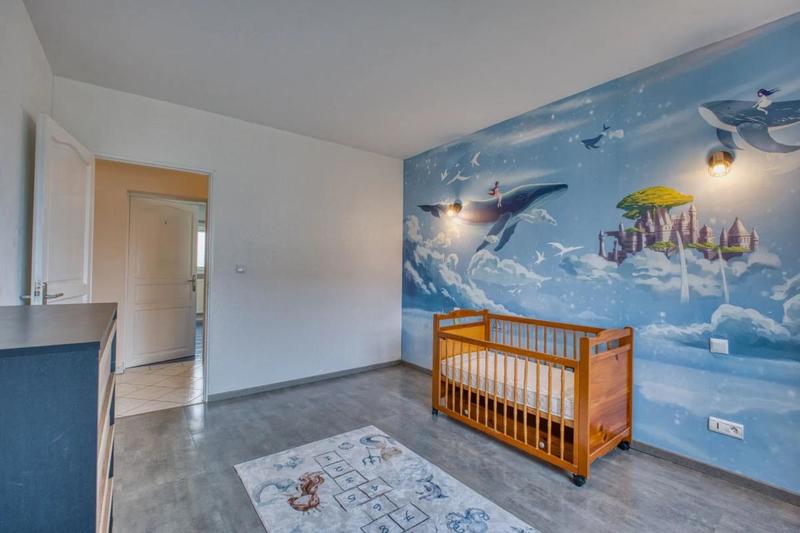 Maison - 266 m² - 7 pièces