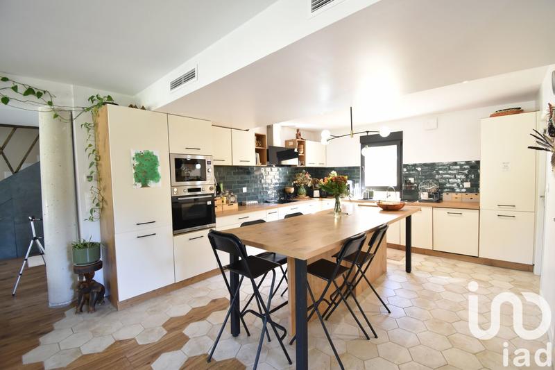 Maison - 167 m² - 5 pièces