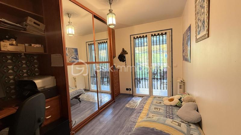 Appartement - 108 m² - 4 pièces