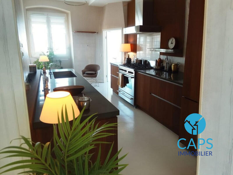 Appartement - 77 m² - 3 pièces