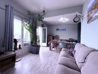 Appartement - 89 m² - 4 pièces