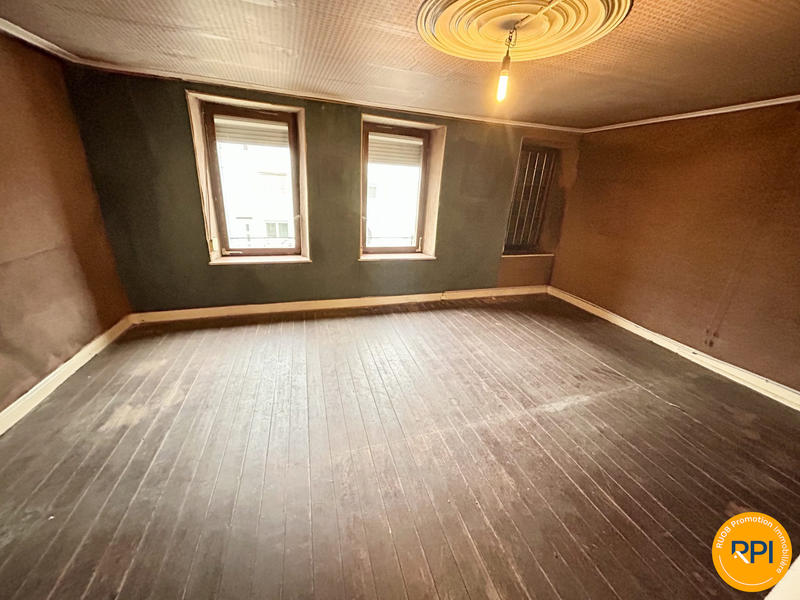 Maison ancienne - 171 m² - 5 pièces