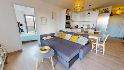 Appartement - 80 m² - 5 pièces