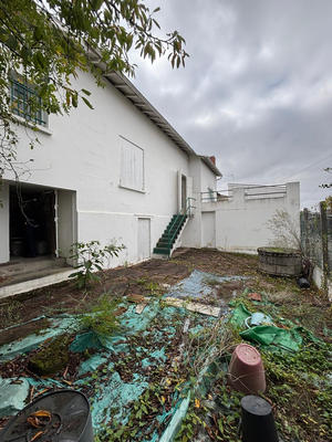 Maison - 140 m² - 7 pièces