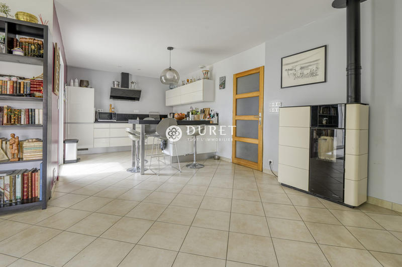 Maison - 190 m² - 9 pièces