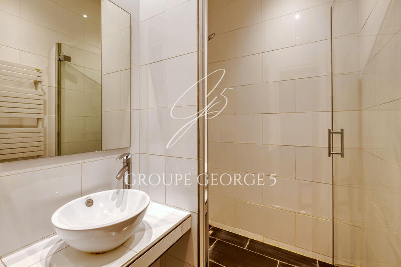 Appartement - 166 m² - 5 pièces