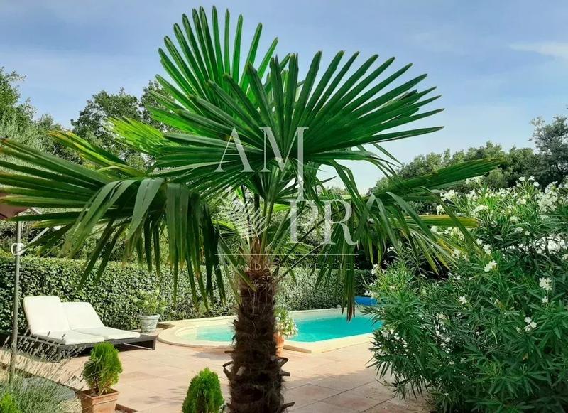 Maison - 120 m² - 7 pièces