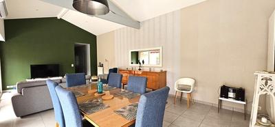 Villa - 199 m² - 7 pièces