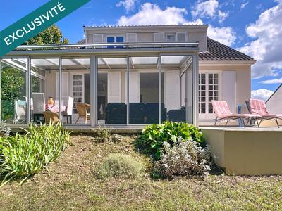 Maison - 141 m² - 6 pièces