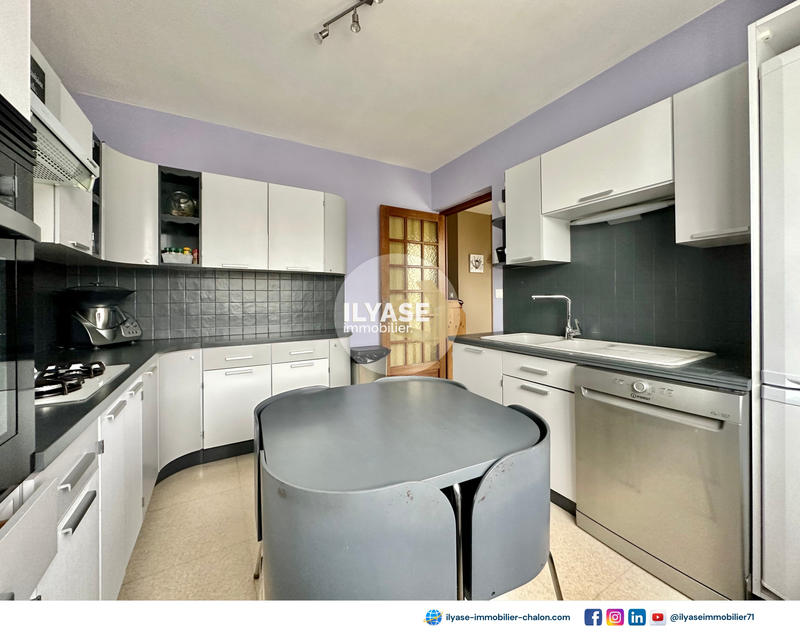 Maison - 121 m² - 5 pièces