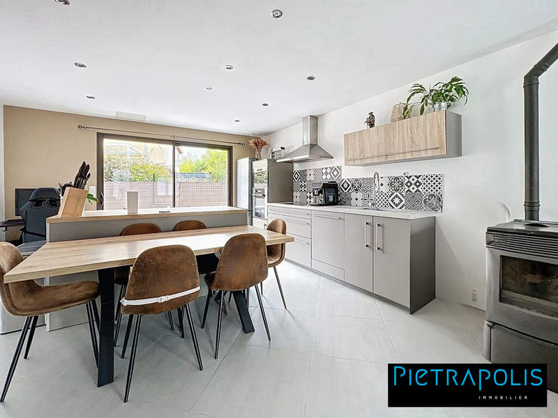 Maison - 70 m² - 3 pièces