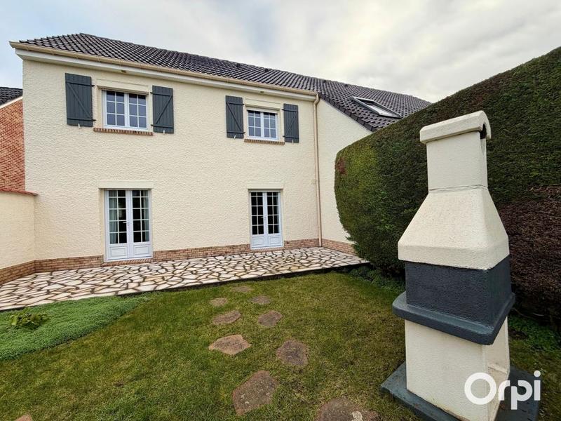 Maison - 89 m² - 4 pièces