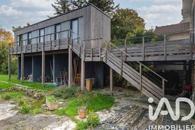 Maison - 105 m² - 5 pièces