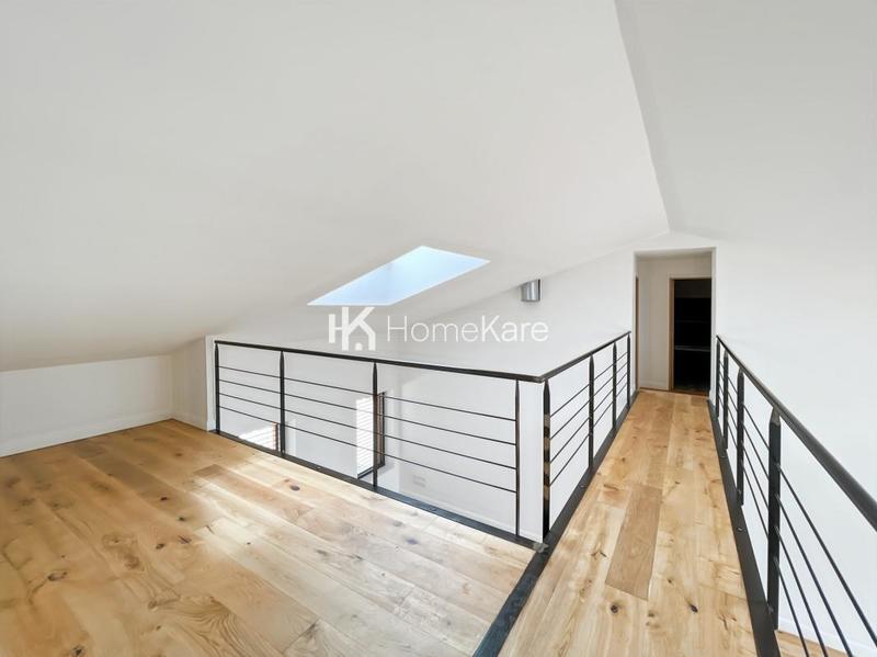 Maison - 200 m² - 6 pièces
