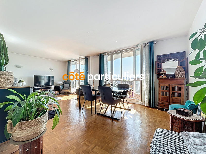 Appartement - 81 m² - 4 pièces