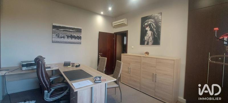 Local commercial - 105 m²