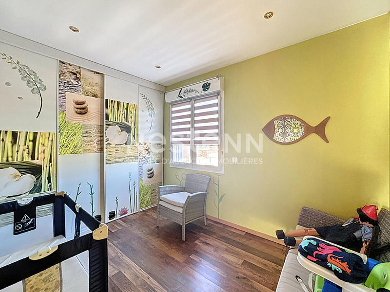 Maison - 157 m² - 6 pièces