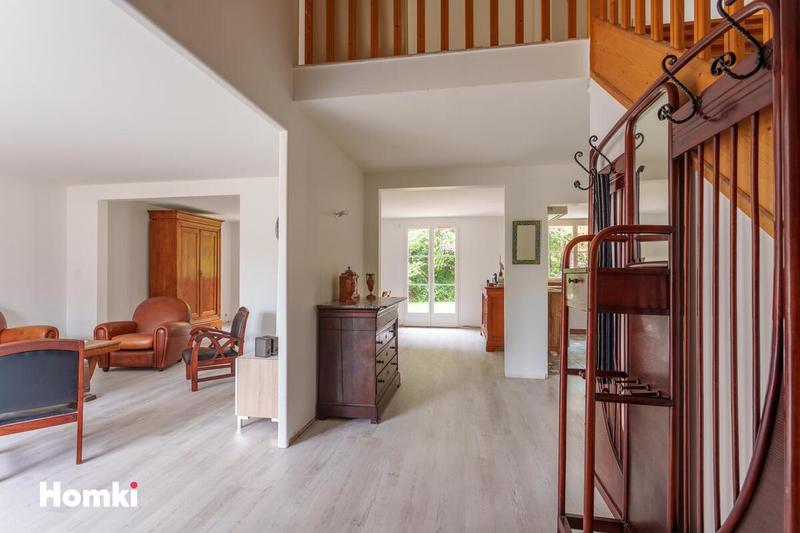 Maison - 168 m² - 6 pièces