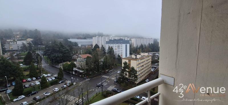 Appartement - 90 m² - 4 pièces