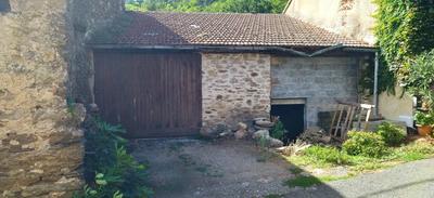 Maison de village - 80 m² - 2 pièces