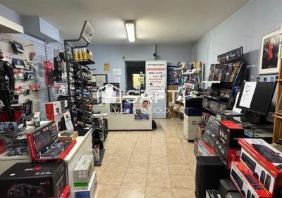 Local commercial - 57 m²