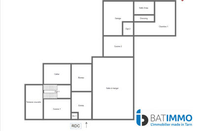 Maison - 239 m² - 7 pièces