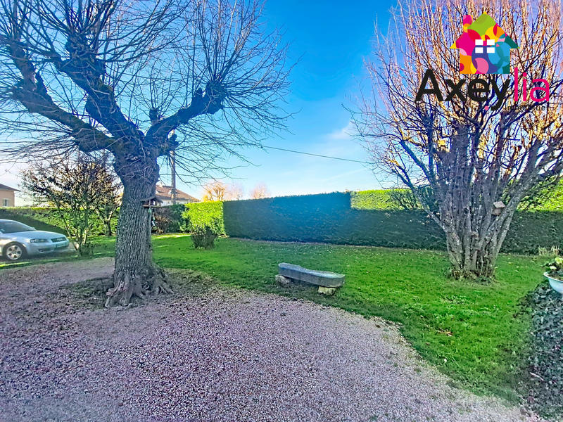 Maison - 143 m² - 8 pièces