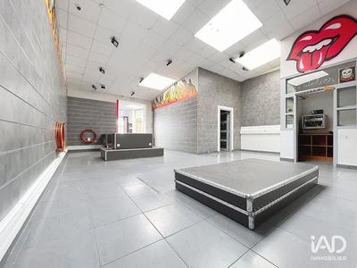 Local commercial - 638 m²