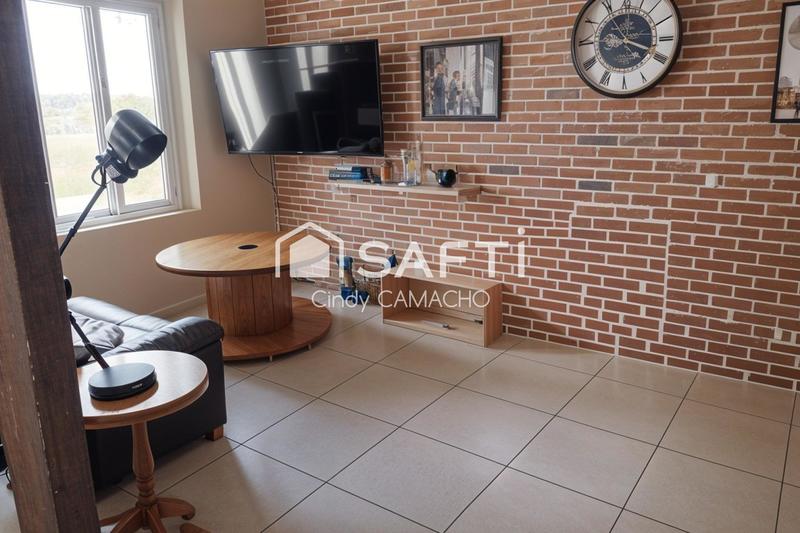 Maison - 80 m² - 8 pièces