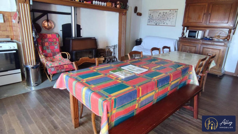 Maison - 97 m² - 6 pièces