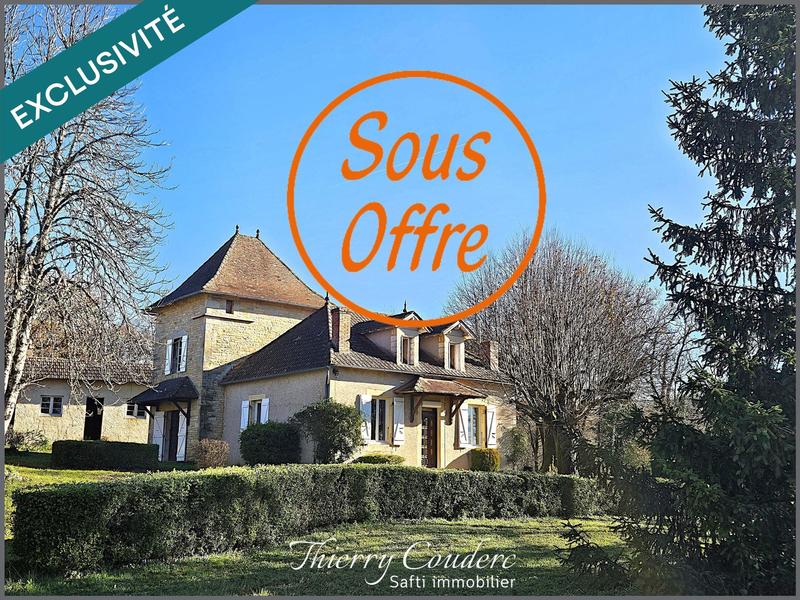 Maison - 99 m² - 4 pièces