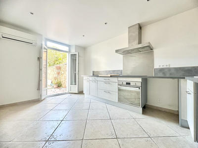 Appartement - 153 m² - 5 pièces