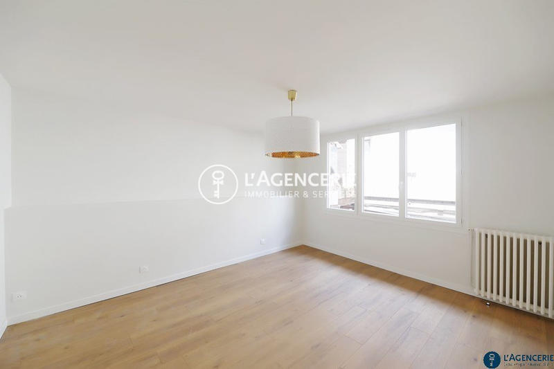 Appartement - 106 m² - 3 pièces