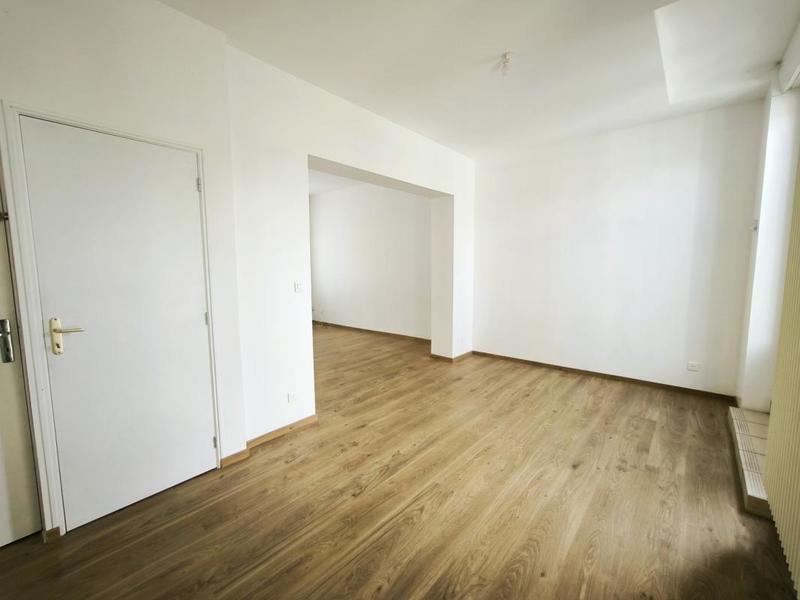 Maison - 81 m² - 5 pièces