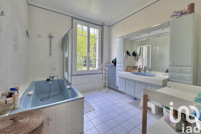 Maison - 171 m² - 6 pièces