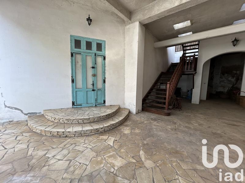 Maison de village - 318 m² - 10 pièces