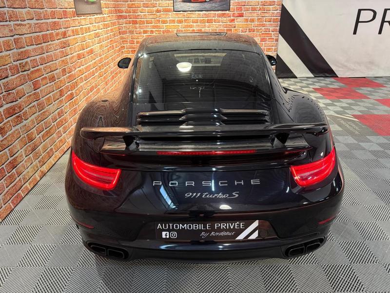 Porsche 911 turbo s