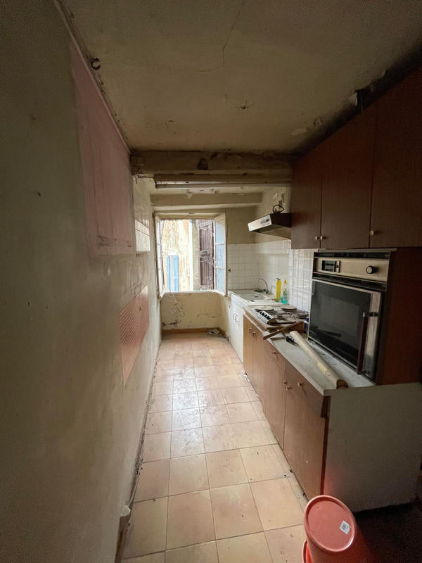 Maison de village - 105 m² - 10 pièces