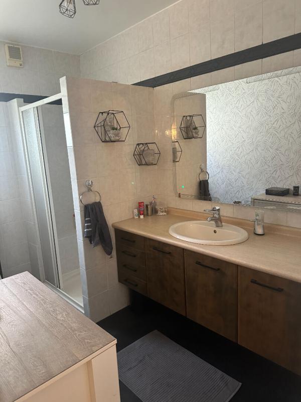 Maison - 115 m² - 10 pièces